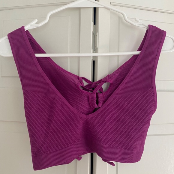 Urban Outfitters crop top - Picture 3 of 3